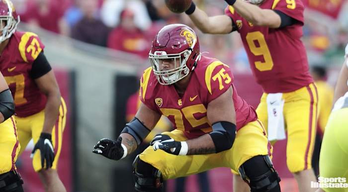 USC Offensive Lineman, Alijah Vera-Tucker